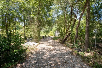 315 Mechanic Rd, Tomball, TX 77375 - photo 3