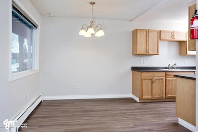 Dining Area_Unit B 4444-FULL