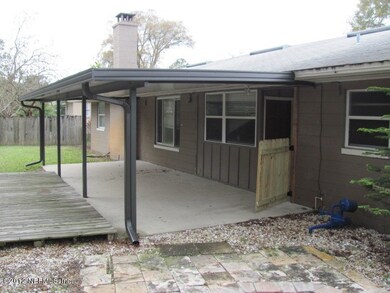 609 Mandalay Rd, Jacksonville, FL 32216 - photo 5