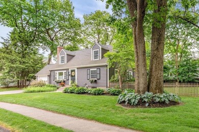 403 Hillcrest Rd, Needham, MA 02492 - photo 3