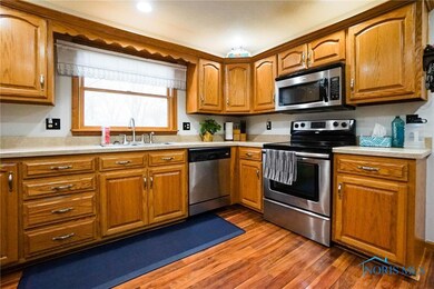 1614 Westview Dr, Findlay, OH 45840 - photo 4