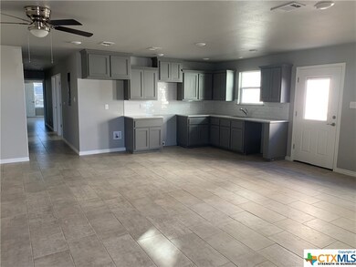 301 Root Ave, Killeen, TX 76541 - photo 7