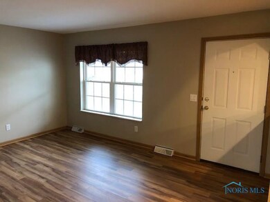 409 E Church St, West Unity, OH 43570 - photo 6