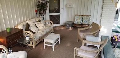 511 W Sycamore St, Kokomo, IN 46901 - photo 3