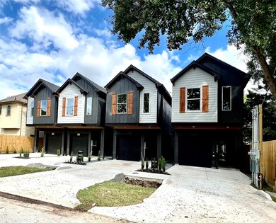 1722 Laverne St, Houston, TX 77080 - photo 2