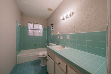 5301 Firnat St, Houston, TX 77016 - photo 5