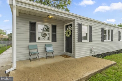 713 Garnet Rd, Wilmington, DE 19804 - photo 2