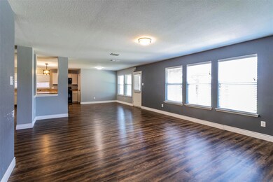 300 Grand Highlands Dr, Wylie, TX 75098 - photo 3