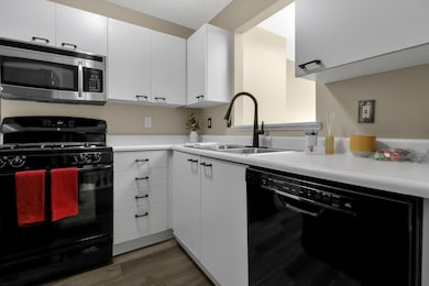 5639 Wigmore Dr unit 51D, Columbus, OH 43235 - photo 6