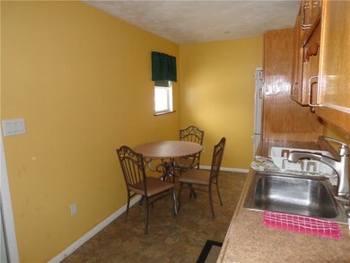 Eat in Kitchen