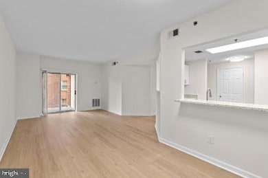 960 Fell St unit 402, Baltimore, MD 21231 - photo 5