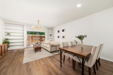 14703 Barryknoll Ln unit 26, Houston, TX 77079 - photo 5