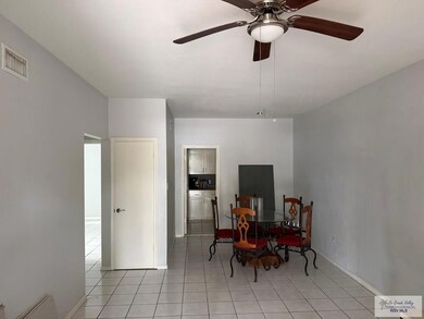 806 Continental Dr unit 5, Brownsville, TX 78520 - photo 2