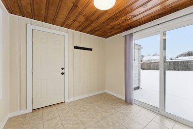 179 Cedar St, Ludlow, MA 01056 - photo 4