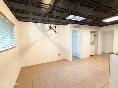 1625 W Buckeye Ln, Tucson, AZ 85705 - photo 5