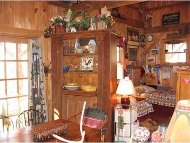 153 North St, Upton, MA 01568 - photo 7