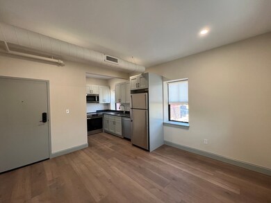 160 Seabury St unit 14, Fall River, MA 02720 - photo 2