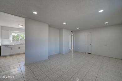 5609 W Encanto Blvd-5