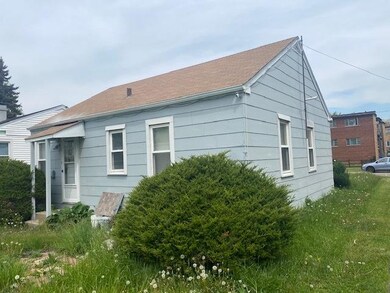 1019 Edwards St, Waukegan, IL 60085 - photo 2