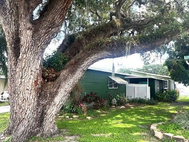 900 Aqua Isles Blvd unit B16, La Belle, FL 33935 - photo 3