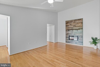 8399 Montgomery Rd unit J, Elkridge, MD 21075 - photo 3