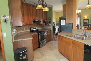 1568 Crestview Dr, La Porte, IN 46350 - photo 7