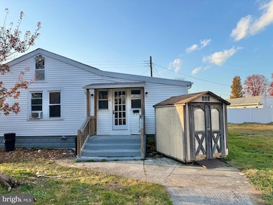 50 Chestnut St unit B, Pennsville, NJ 08070 - photo 2