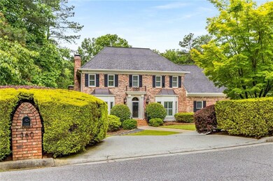 Note the privacy that the beautiful, mature landscaping has created around the entry!