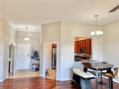 670 Town Center Dr unit 404, Newport News, VA 23606 - photo 7