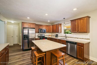 6833 Byron Shores Ct SW, Byron Center, MI 49315 - photo 4