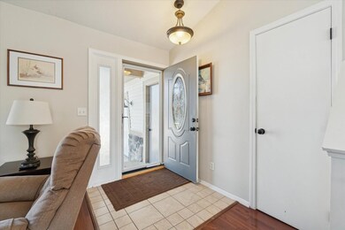 2449 Thorn Creek St SE, Grand Rapids, MI 49508 - photo 4