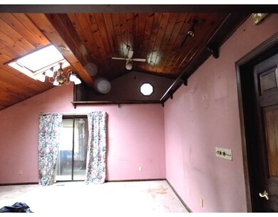 6 Wilson Ave, Spencer, MA 01562 - photo 4