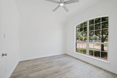 28515 Lockeridge Springs Dr, Spring, TX 77386 - photo 4