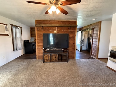 104 S Denver St, Allen, OK 74825 - photo 7
