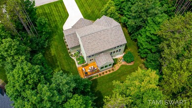 10320 Shannons Way, West Olive-19
