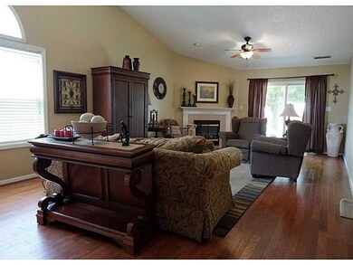 13028 Lamarque Place, Fishers, IN 46038 - photo 2