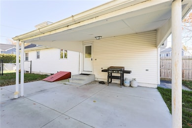 3 Grant St, Warwick, RI 02886 - photo 6