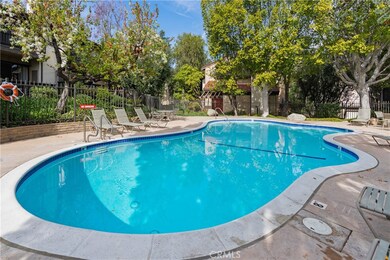5757 Owensmouth Ave unit 1, Woodland Hills, CA 91367 - photo 3