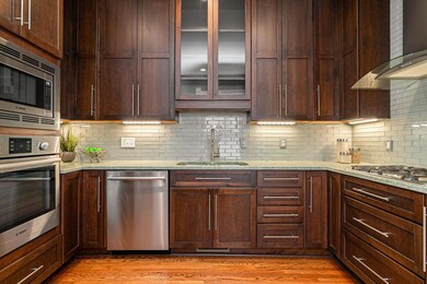 394 W 7th Ave, Columbus, OH 43201 - photo 6