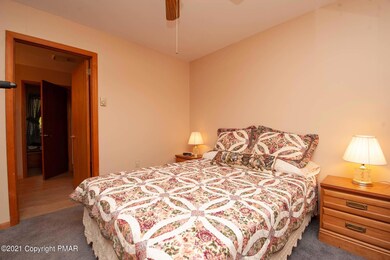 104 Mountain Top Cir, Bushkill, PA 18324 - photo 5