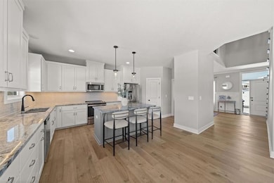 10308 N Oakland Ave, Kansas City, MO 64157 - photo 6