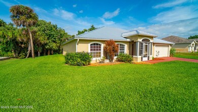 1151 Gary Hunt Road ground-3