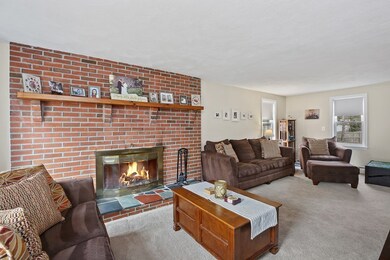 19 Hancock Cir, Methuen, MA 01844 - photo 6