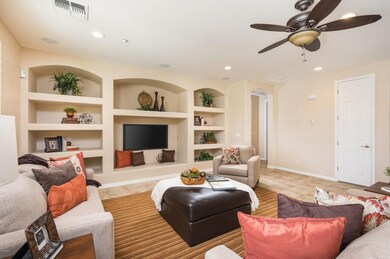 007_Family Room