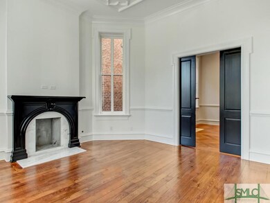 219 E Charlton St, Savannah, GA 31401 - photo 4