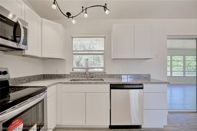 715 Lake Betty Dr, Lake Placid, FL 33852 - photo 7