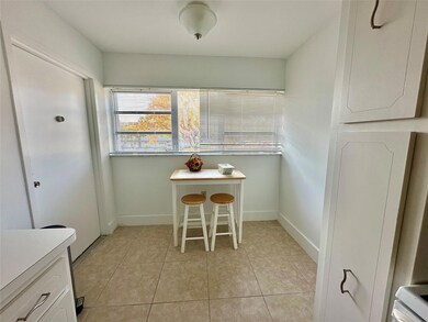 Eat-in/ Breakfast area
