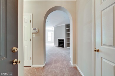 46604 Ellicott Square unit 103, Sterling, VA 20165 - photo 5