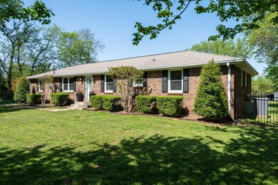 1423 Sparta Pike, Lebanon, TN 37090 - photo 3