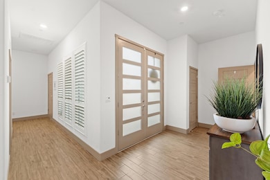 443 E Tyler Ct. Visalia-12